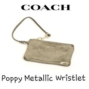 💯 Authentic Coach Poppy Gunmetal Wristlet 46479